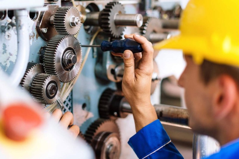 Seleção de Engenheiro Mecânico Industrial e Manutenção