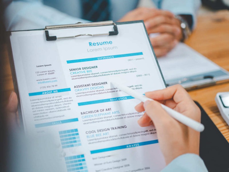 Como Utilizar um Resumo Profissional Pronto