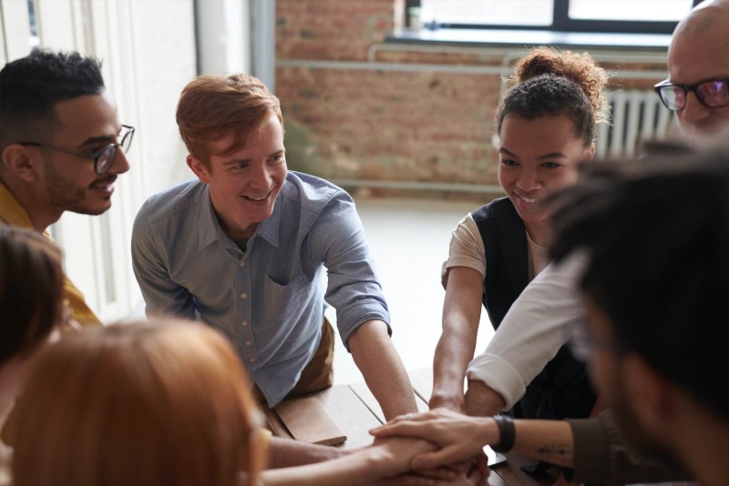 Como atrair candidatos para sua empresa de call center
