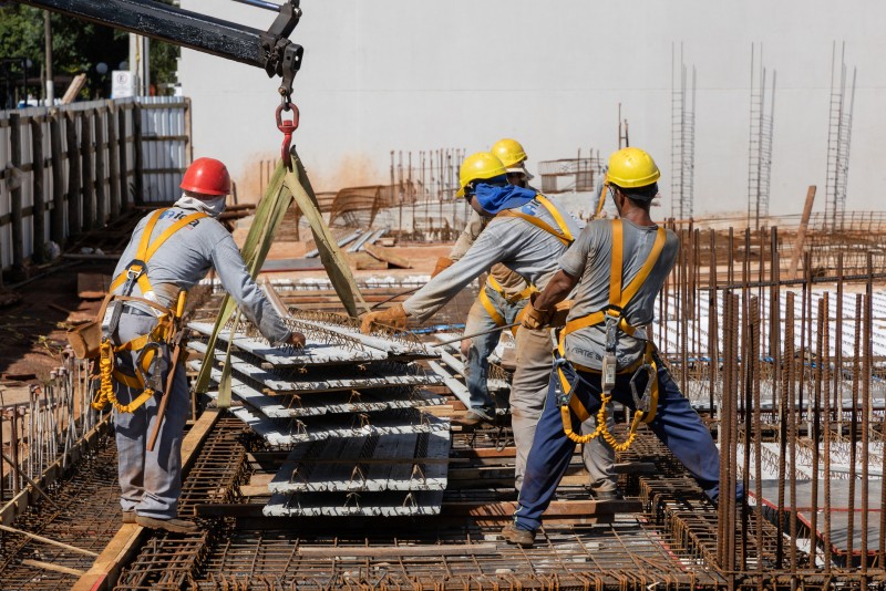 Simplifique o seu recrutamento para setor da construção
