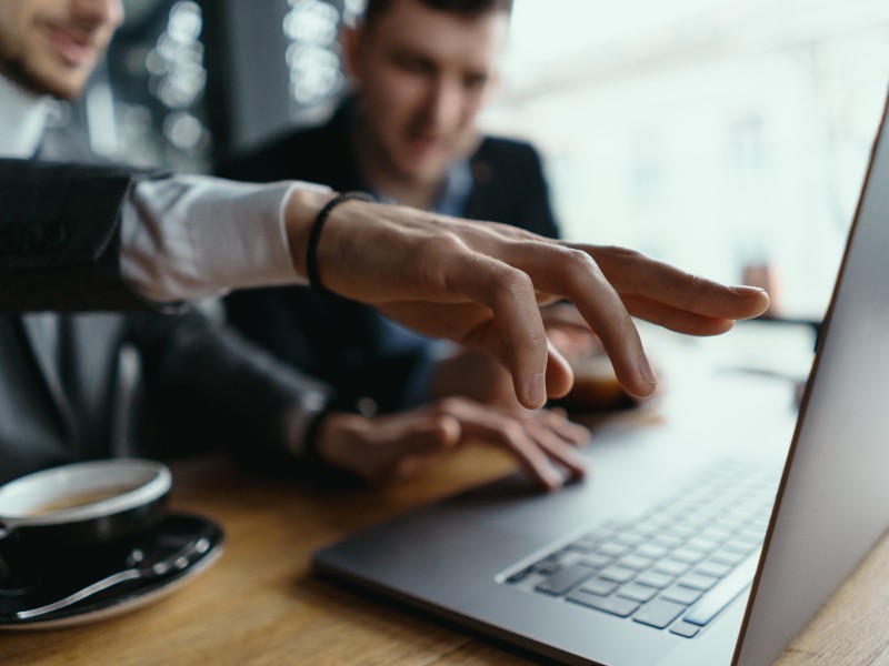 Explorando a Ciência por Trás da Composição do HMX Puro