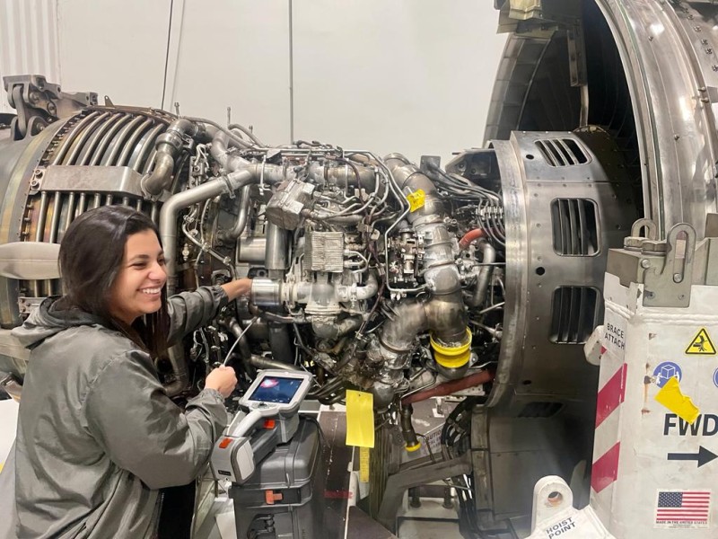 Search for professionals for the Aeronautical sector