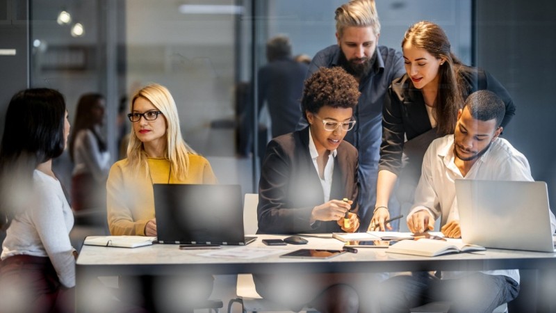 Headhunter busca para instituição financeira