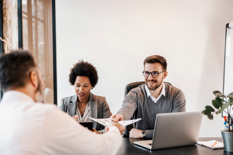 Qual é a diferença entre metalurgia e siderurgia?