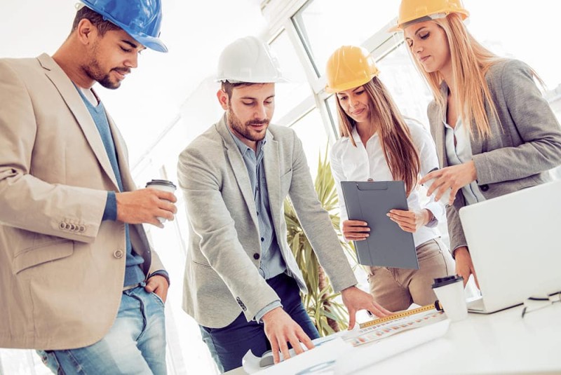 Como Recrutar mão de obra para construção civil?